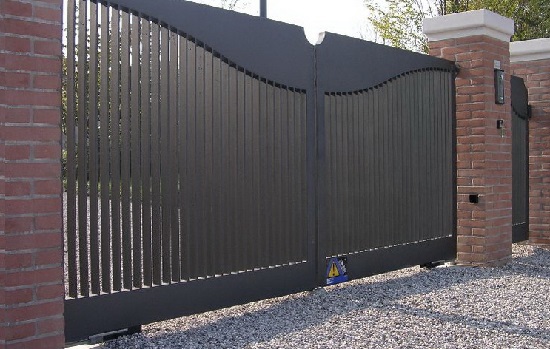 Купить новые ворота Абакан откатные в Петропавловске-Камчатском по цене от 84576 руб