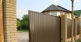 Купить откатные ворота из профнастила Петропавловск-Камчатский, цена от 1798 руб.