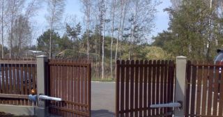 Купить распашные ворота из штакетника Петропавловск-Камчатский, цена от 2802 руб.